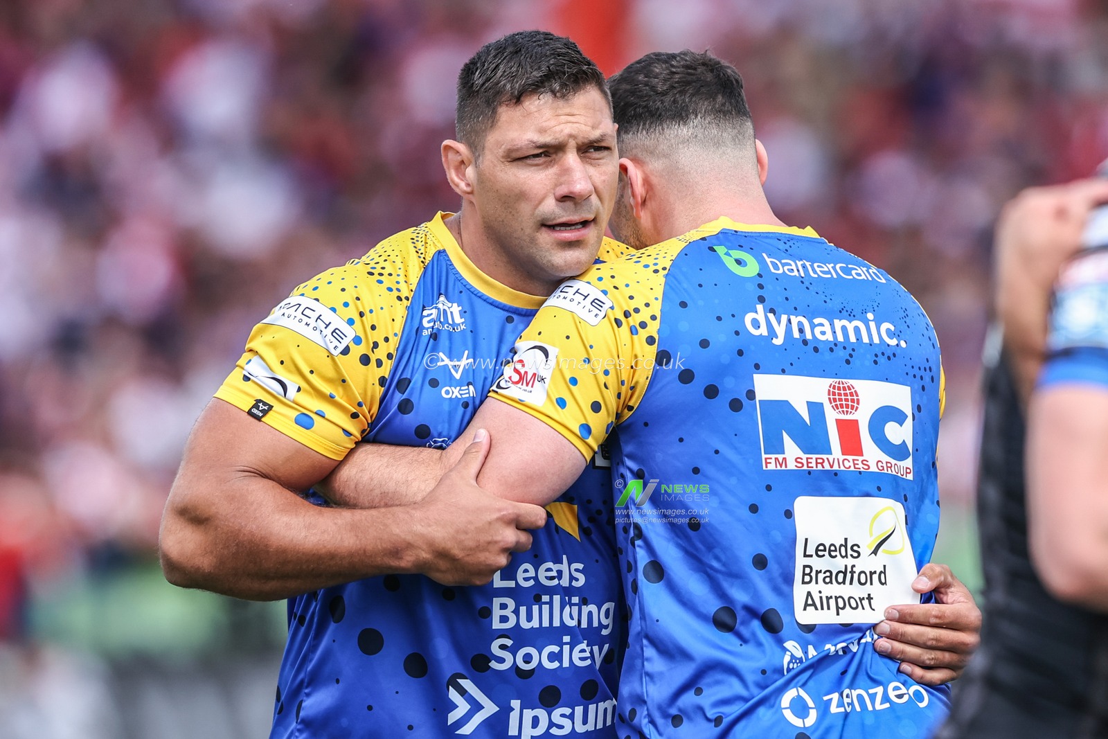 Ryan Hall of Leeds Rhinos during pre-game warm up during the Betfred Super League round 17 match Hull KR vs Leeds Rhinos at Sewell Group Craven Park, Kingston upon Hull, United Kingdom, 6th July 2025

(Photo by Alfie Cosgrove/News Images)