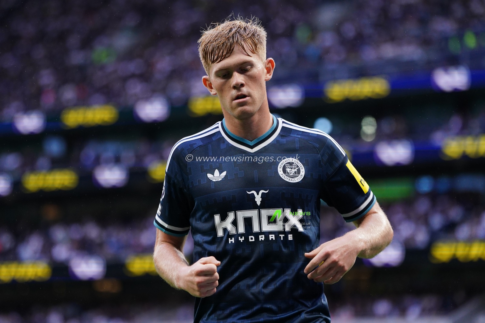 Lewis Hall of Newcastle United during the Premier League match Tottenham Hotspur vs Newcastle Untied at Tottenham Hotspur Stadium, London, United Kingdom on 29 August 2026

(Photo by Harvey Murphy/News Images)