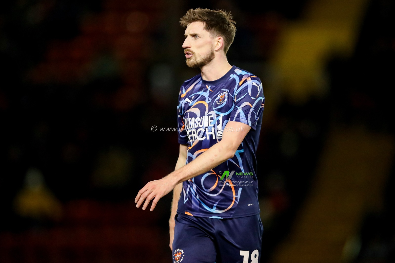 Jake Beesley of Blackpool reacts during the Sky Bet League 1 match Lincoln City vs Blackpool at Gelder Group Sincil Bank Stadium, Lincoln, United Kingdom, 28th January 2025

(Photo by Izzy Poles/News Images)