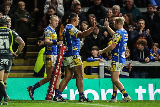 Ryan Hall of Leeds Rhinos celebrates his try during the Betfred Super League round 26 match Leeds Rhinos vs Catalans Dragons at Headingley Stadium, Leeds, United Kingdom, 11th September 2025

(Photo by Alfie Cosgrove/News Images)