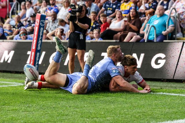 Noah Booth of Hull KR goes over for a try during the Betfred Super League round 16 match Leeds Rhinos vs Hull KR at AMT Headingley Stadium, Leeds, United Kingdom on 26 June 2026

(Photo by Alfie Cosgrove/News Images)