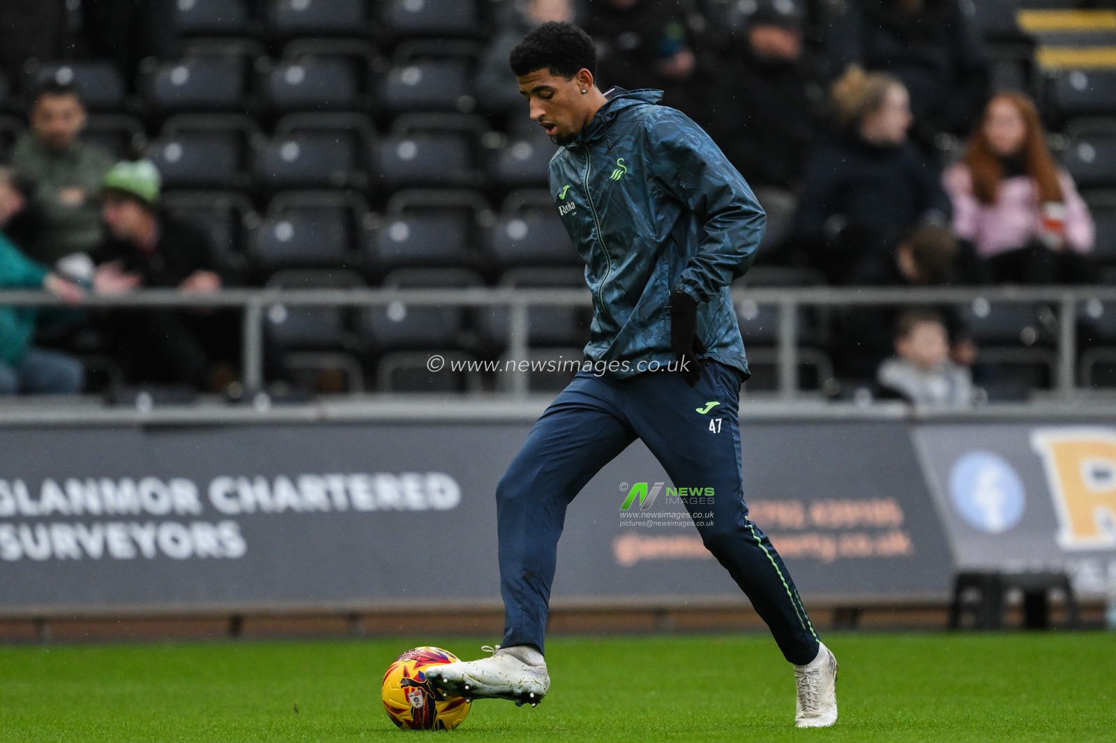 Azeem Abdulai of Swansea City during the pre-game warm up ahead of the Sky Bet Championship match Swansea City vs Leeds United at Swansea.com Stadium, Swansea, United Kingdom, 24th November 2024

(Photo by Craig Thomas/News Images)