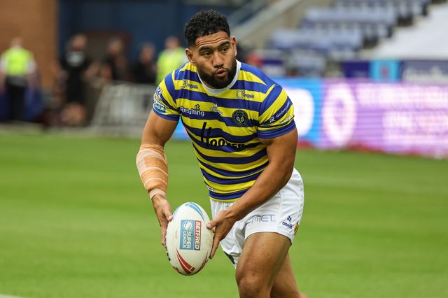 Kelepi Tanginoa of Warrington Wolves in the pre-game warm up during the Betfred Super League round 18 match Wigan Warriors vs Warrington Wolves at The Brick Community Stadium, Wigan, United Kingdom on 10 July 2026

(Photo by Mark Cosgrove/News Images)