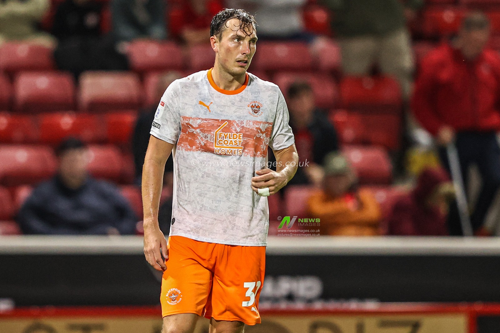 Sky Bet League One: Barnsley v Blackpool