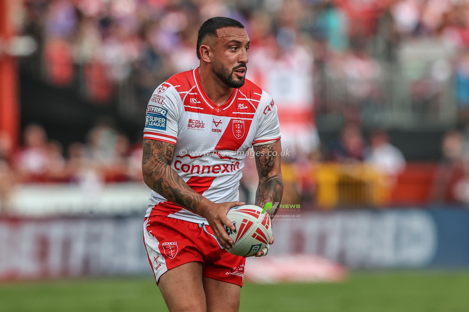 Elliot Minchella of Hull KR during the Betfred Super League round 16 match Hull KR vs Wakefield Trinity at Sewell Group Craven Park, Kingston upon Hull, United Kingdom, 27th June 2025

(Photo by Alfie Cosgrove/News Images)