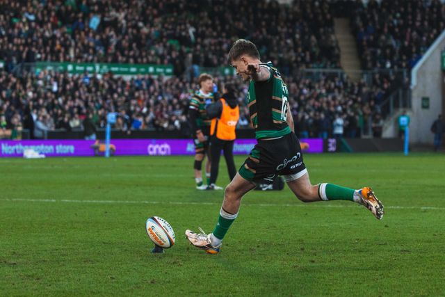 Fin Smith of Northampton Saints during the Gallagher Premiership match Northampton Saints vs Sale Sharks at Cinch Stadium at Franklin's Gardens, Northampton, United Kingdom, 20th December 2025

(Photo by Craig Evans/News Images)

*** GER AUT SUI OUT ***
