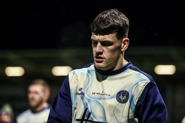 Josh Thewlis of Warrington Wolves in the pre-game warm up during the Betfred Challenge Cup match Warrington Wolves vs Sheffield Eagles at The Halliwell Jones Stadium, Warrington, United Kingdom on 06 February 2026

(Photo by Alfie Cosgrove/News Images)