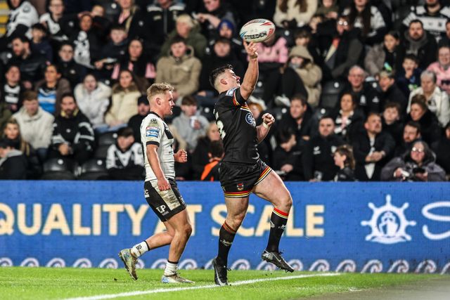 Connor Wynne of Bradford Bulls celebrates his try during the Betfred Super League round 1 match Hull FC vs Bradford Bulls at MKM Stadium, Hull, United Kingdom on 14 February 2026

(Photo by Alfie Cosgrove/News Images)