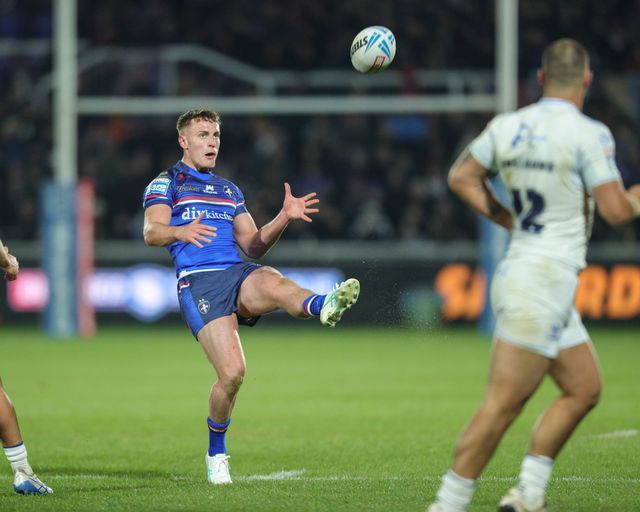Jake Trueman of Wakefield Trinity kicks the ball on during the Betfred Super League Round 1 match Wakefield Trinity vs Toulouse Olympique at DIY Kitchens Stadium, Wakefield, United Kingdom on 14 February 2026

(Photo by Richard Bierton/News Images)