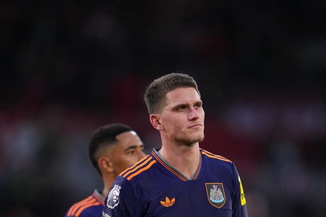 Sven Botman of Newcastle United at full time during the Premier League match Brentford vs Newcastle United at The Gtech Community Stadium, London, United Kingdom, 9th November 2025

(Photo by Harvey Murphy/News Images)

*** GER AUT SUI OUT ***