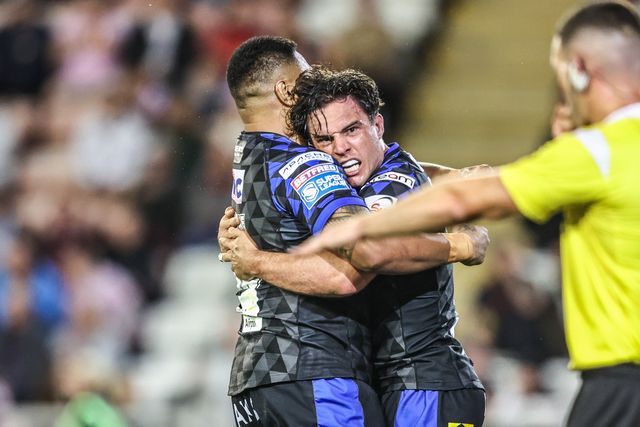 Brodie Croft of Leeds Rhinos celebrates as he goes over for a try in the final minutes of the game during the Betfred Super League round 21 match Leigh Leopards vs Leeds Rhinos at Leigh Sports Village, Leigh, United Kingdom, 7th August 2025

(Photo by Alfie Cosgrove/News Images)