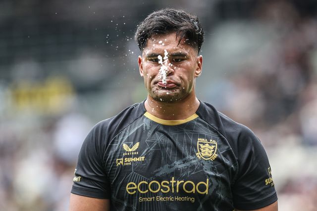 Herman Ese’ese of Hull FC during pre-game warm up during the Betfred Super League round 17 match Hull FC vs St Helens at MKM Stadium, Hull, United Kingdom, 5th July 2025

(Photo by Alfie Cosgrove/News Images)