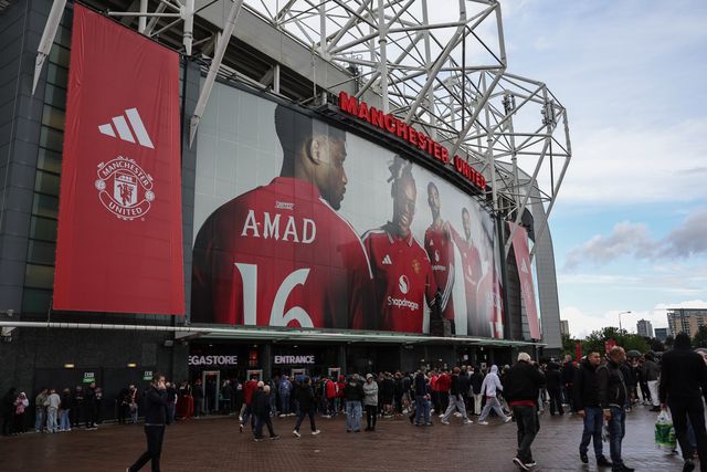 Manchester United fans line up outside Old Trafford during the Premier League match Manchester United vs Nottingham Forest at Old Trafford, Manchester, United Kingdom on 17 May 2026

(Photo by Mark Cosgrove/News Images)