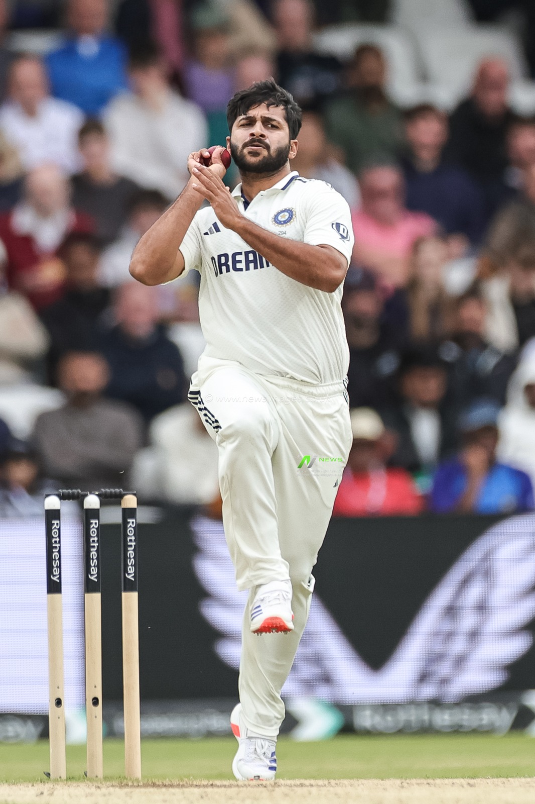 Shardul Thakur of India delivers the ball during the 1st Rothesay Test Match Day 5 England vs India at Headingley Cricket Ground, Leeds, United Kingdom, 24th June 2025

(Photo by Mark Cosgrove/News Images)