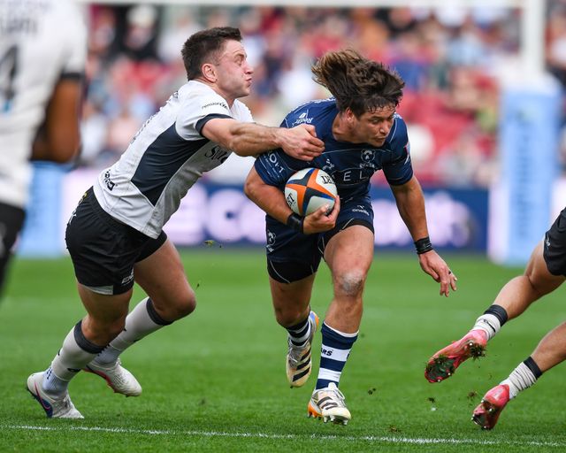 Benhard Janse van Rensburg of Bristol Bears breaks a tackle during the Gallagher PREM match Bristol Bears vs Saracens at Ashton Gate, Bristol, United Kingdom on 09 May 2026

(Photo by Alex Williamson/News Images)