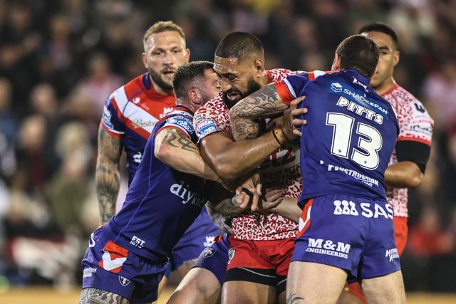 Isaac Liu of Leigh Leopards is tackled by Jay Pitts of Wakefield Trinity during the Betfred Super League play-off Eliminator 1 match Leigh Leopards vs Wakefield Trinity at Progress With Unity Stadium, Leigh, United Kingdom, 26th September 2025

(Photo by Alfie Cosgrove/News Images)