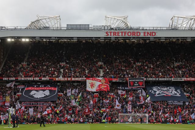 A thank you Casemiro of Manchester United flag as he plays his last home game for United during the Premier League match Manchester United vs Nottingham Forest at Old Trafford, Manchester, United Kingdom on 17 May 2026

(Photo by Mark Cosgrove/News Images)