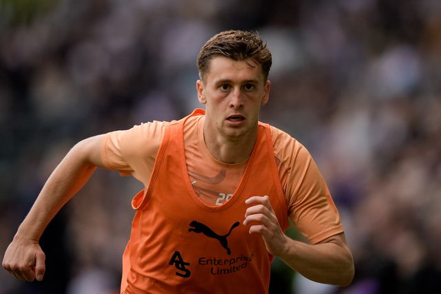 Oscar Fraulo of Derby County  warms up during the Sky Bet Championship match Derby County vs Sheffield United at Pride Park Stadium, Derby, United Kingdom on 02 May 2026

(Photo by Maynard Manyowa/News Images)
