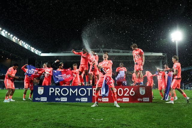 Coventry City celebrates promotion back to the Premier League after the Sky Bet Championship match Blackburn Rovers vs Coventry City at Ewood Park, Blackburn, United Kingdom on 17 April 2026

(Photo by Jorge Horsted/News Images)