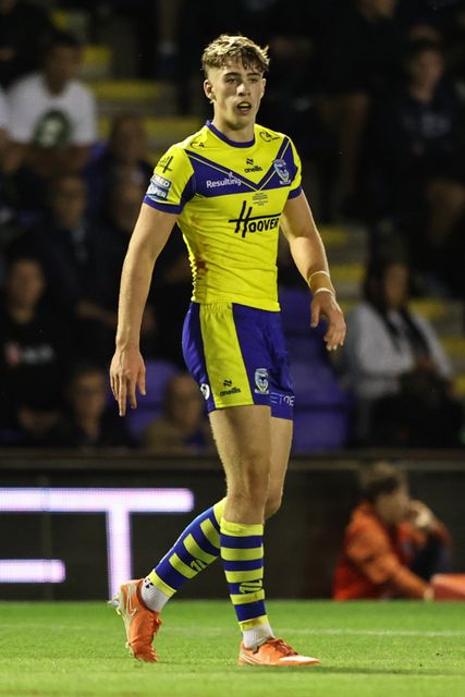 James Duffy of Warrington Wolves during the Betfred Super League Round 24 match Warrington Wolves vs Salford Red Devils at Halliwell Jones Stadium, Warrington, United Kingdom, 29th August 2025

(Photo by Alfie Cosgrove/News Images)