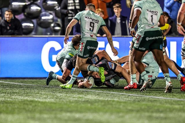 Oscar Usher of Newcastle Red Bulls goes over for a try during the Premiership Rugby Cup match Newcastle Red Bulls vs Leicester Tigers at Kingston Park, Newcastle, United Kingdom, 31st October 2025

(Photo by Alfie Cosgrove/News Images)

*** GER AUT SUI OUT ***