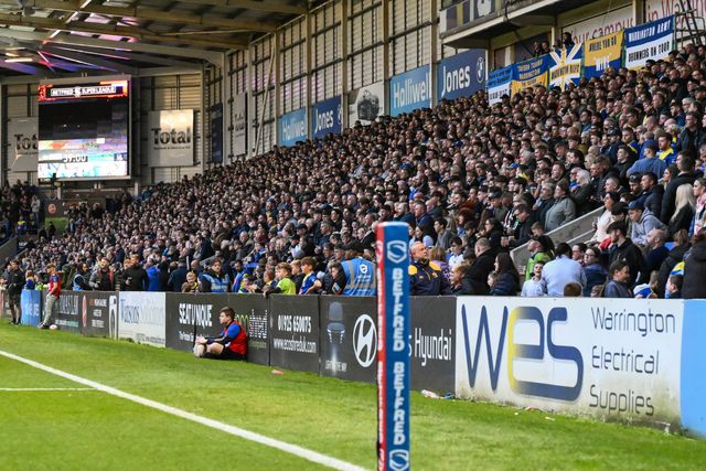 Fans during the Betfred Super League play-off Eliminator 2 Warrington Wolves v St Helens at Halliwell Jones Stadium, Warrington, United Kingdom, 28th September 2024

(Photo by Craig Thomas/News Images)