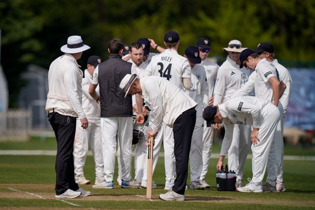 Gloucestershire players celebrate the wicket of Martin Andersson during the County Championship Division Two Derbyshire v Gloucestershire at The Central Co-Op County Ground, Derby, United Kingdom on 26 April 2026

(Photo by Maynard Manyowa/News Images)