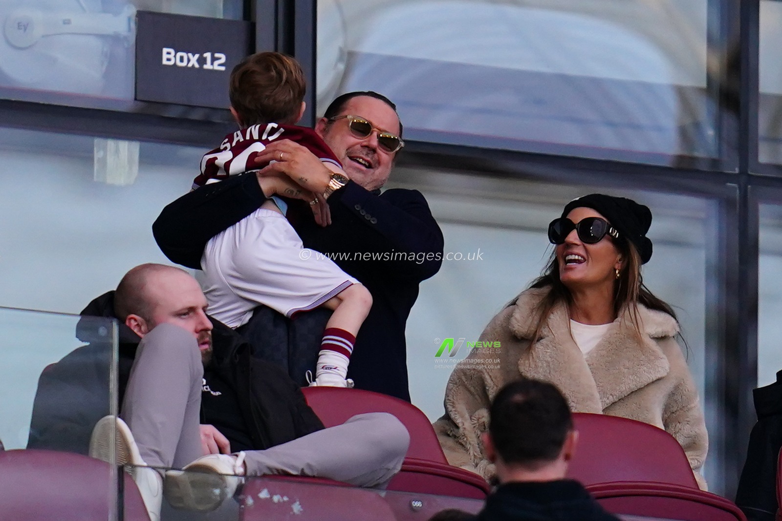 Famous West Ham supporter Danny Dyer chanting along with West Ham supporters during the Emirates FA Cup Quarter-Final match West Ham United vs Leeds United at London Stadium, London, United Kingdom on 04 April 2026

(Photo by Harvey Murphy/News Images)