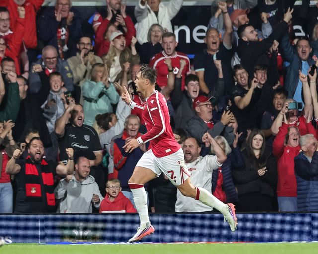 Callum Doyle of Wrexham celebrates his goal to make it 1-1 during the Sky Bet Championship match Wrexham vs Birmingham City at The Racecourse Ground, Wrexham, United Kingdom on 28 August 2026

(Photo by Mark Cosgrove/News Images)