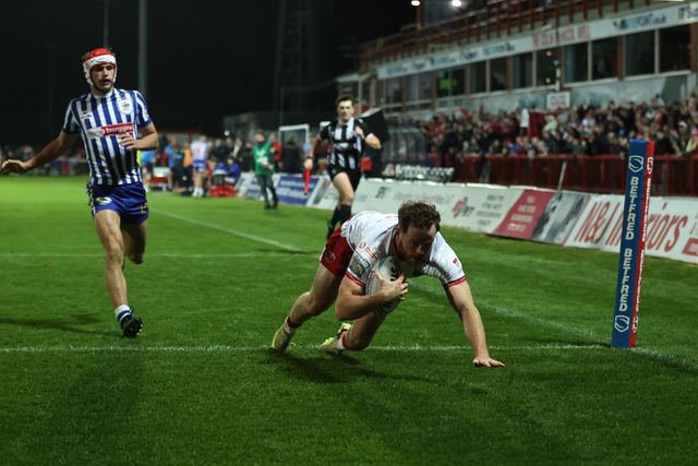 Joe Burgess of Hull KR goes over for a try during the Betfred Super League round 6 match Hull KR vs St Helens at Sewell Group Craven Park, Hull, United Kingdom on 27 March 2026

(Photo by Alfie Cosgrove/News Images)