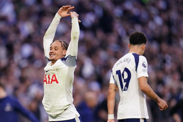 Xavi Simons of Tottenham Hotspur celebrates his goal during the Premier League match Tottenham Hotspur vs Brighton & Hove Albion at Tottenham Hotspur Stadium, London, United Kingdom on 18 April 2026

(Photo by Harvey Murphy/News Images)