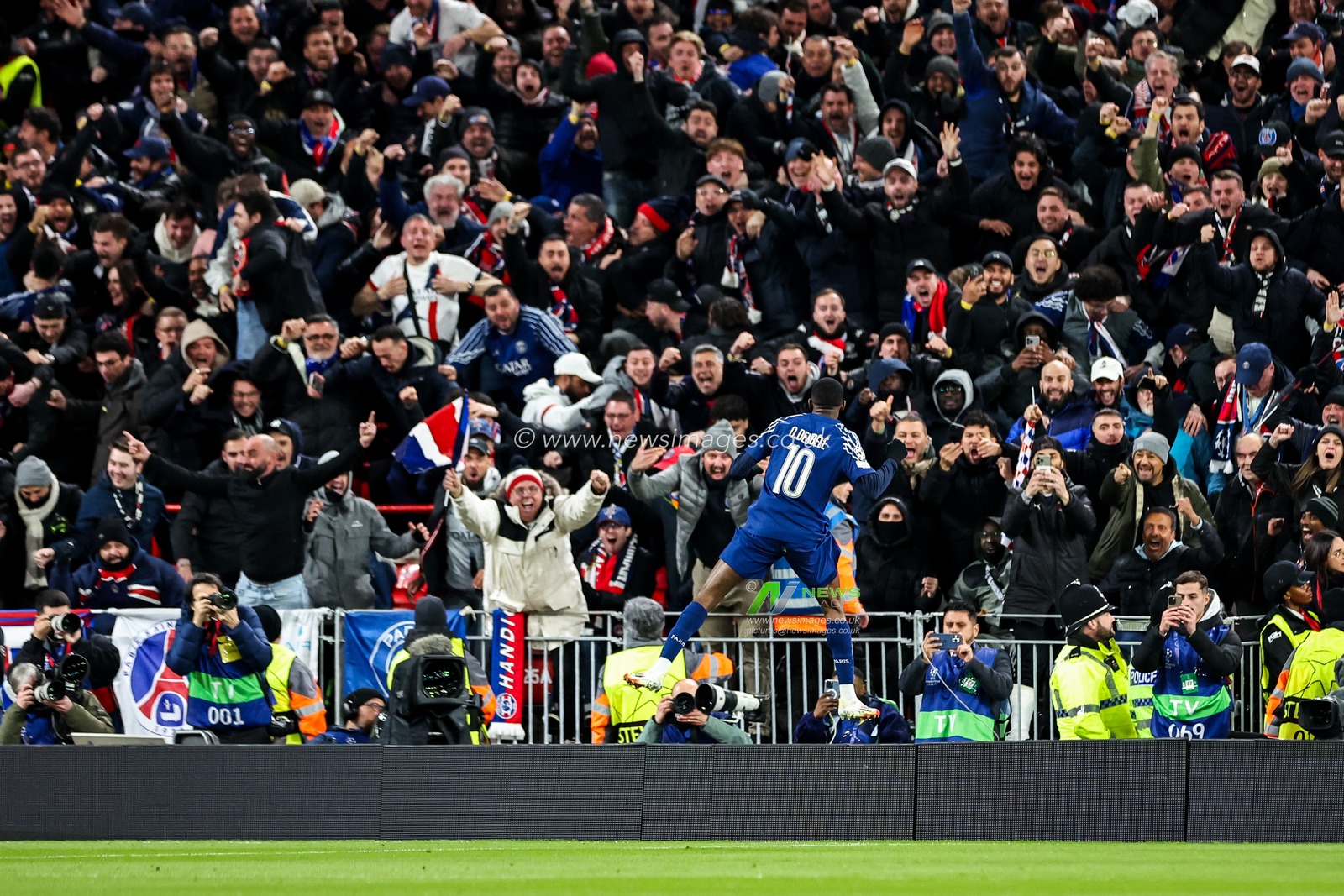 Ousmane Dembele of Paris Saint-Germain celebrates his goal to make it 0-1 during the UEFA Champions League Last 16 match Liverpool vs Paris Saint-Germain at Anfield, Liverpool, United Kingdom, 11th March 2025

(Photo by Mark Cosgrove/News Images)