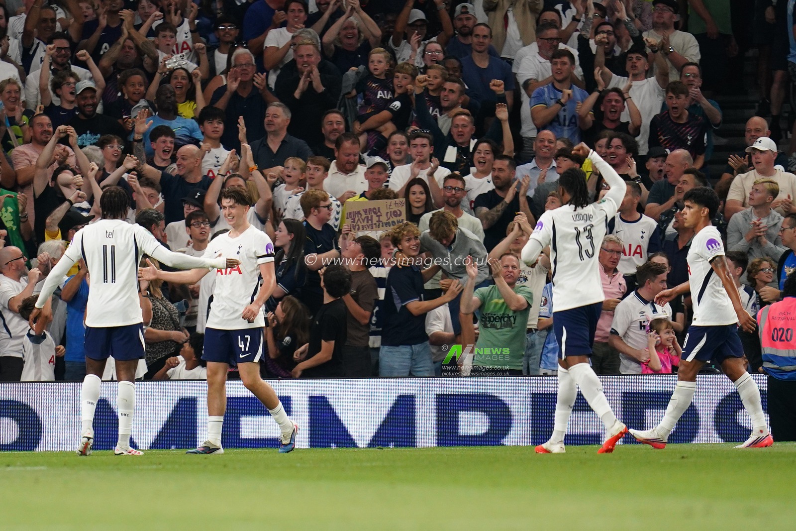 Carabao Cup round 2 Tottenham Hotspur v Charlton Athletic