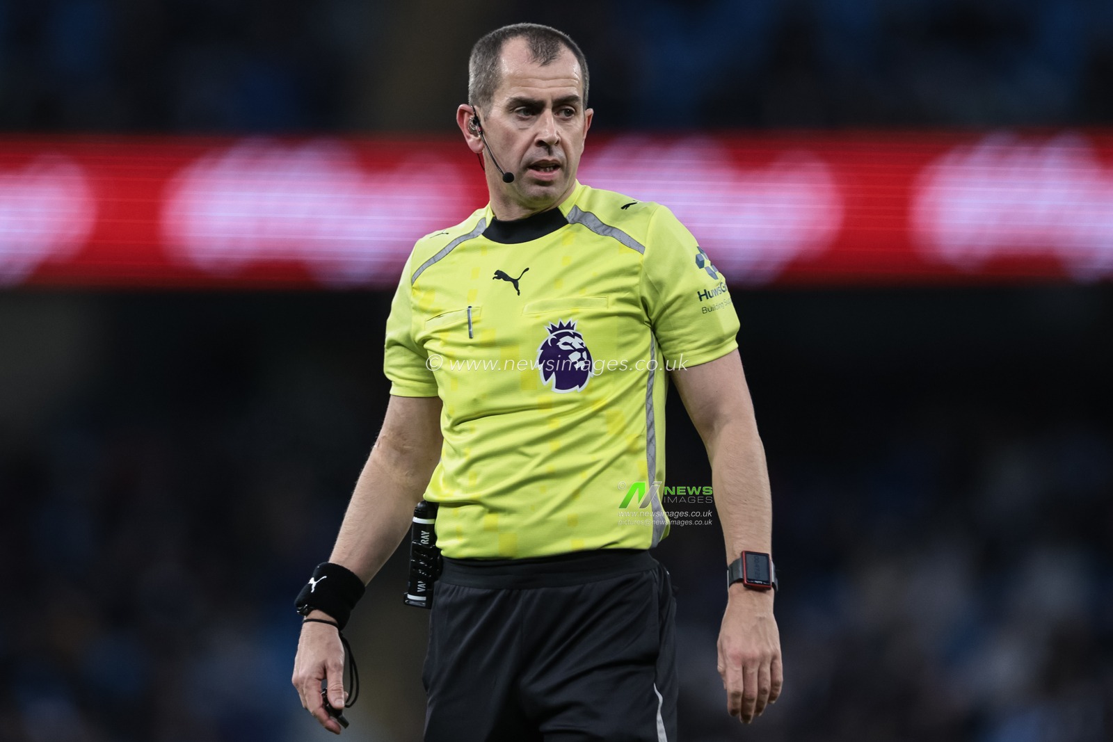 Referee Peter Bankes during the Premier League match Manchester City vs Leeds United at Etihad Stadium, Manchester, United Kingdom, 29th November 2025

(Photo by Mark Cosgrove/News Images)

*** GER AUT SUI OUT ***