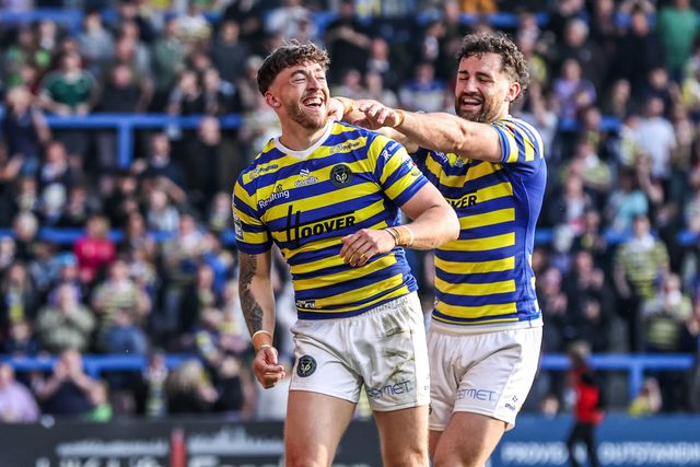 Matty Ashton of Warrington Wolves celebrates his try during the Betfred Super League round 5 match Warrington Wolves vs Castleford Tigers at The Halliwell Jones Stadium, Warrington, United Kingdom on 21 March 2026

(Photo by Alfie Cosgrove/News Images)