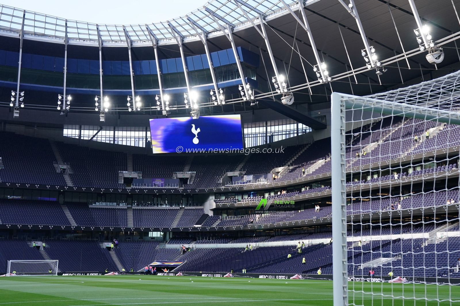 Carabao Cup round 2 Tottenham Hotspur v Charlton Athletic