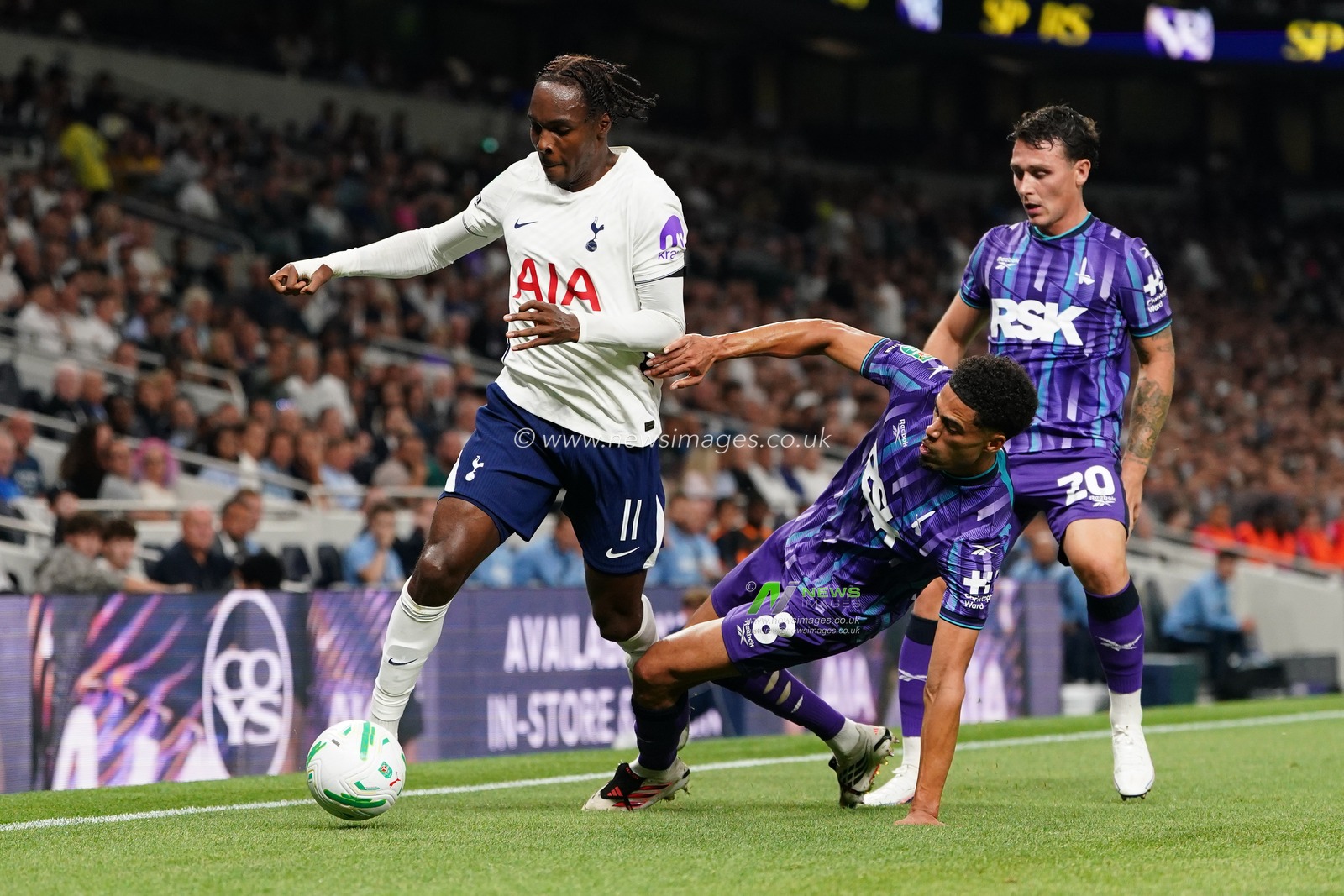 Carabao Cup round 2 Tottenham Hotspur v Charlton Athletic