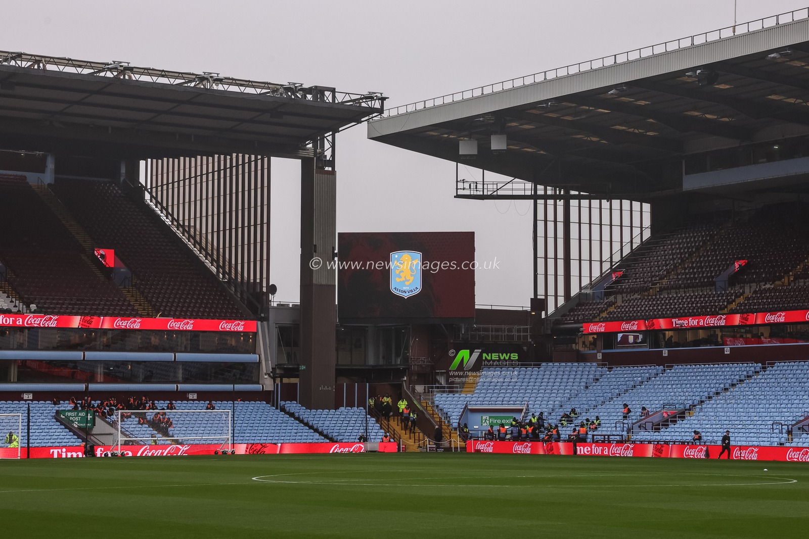 A general view of Villa Park during the Premier League match Aston Villa vs Everton at Villa Park, Birmingham, United Kingdom, 18th January 2026

(Photo by Mark Cosgrove/News Images)
