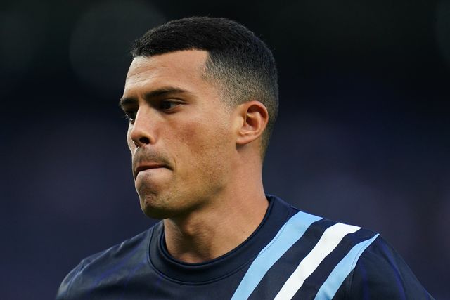 Pedro Porro of Tottenham Hotspur warming up ahead of kick off during the Carabao Cup round 2 match Tottenham Hotspur vs Charlton Athletic at Tottenham Hotspur Stadium, London, United Kingdom on 26 August 2026

(Photo by Harvey Murphy/News Images)