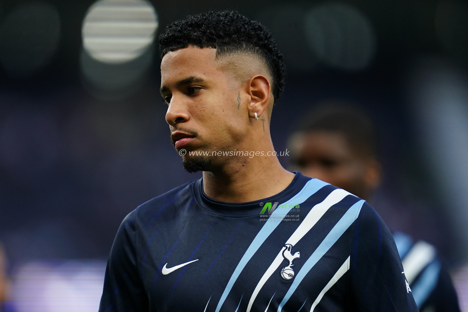 Savio of Tottenham Hotspur warming up during the Carabao Cup round 2 match Tottenham Hotspur vs Charlton Athletic at Tottenham Hotspur Stadium, London, United Kingdom on 26 August 2026

(Photo by Harvey Murphy/News Images)