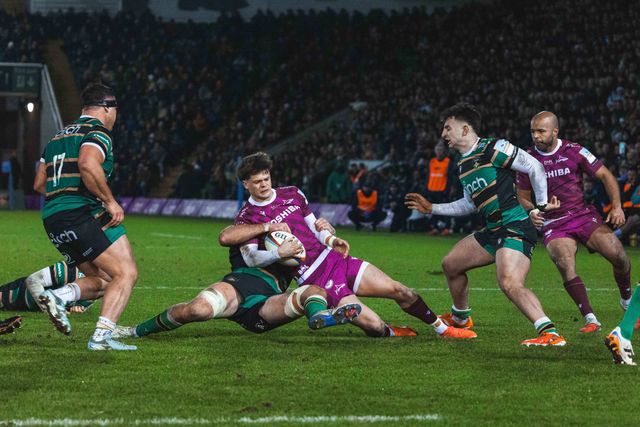 Ollie Davies of Sale Sharks during the Gallagher Premiership match Northampton Saints vs Sale Sharks at Cinch Stadium at Franklin's Gardens, Northampton, United Kingdom, 20th December 2025

(Photo by Craig Evans/News Images)

*** GER AUT SUI OUT ***