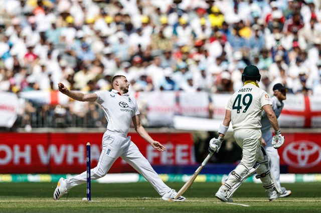 Gus Atkinson of England delivers the ball during the NRMA Insurance Ashes First Test Day 1 Series Australia vs England at Optus Stadium, Perth, Australia, 20th November 2025

(Photo by Santanu Banik/News Images)

*** GER AUT SUI OUT ***