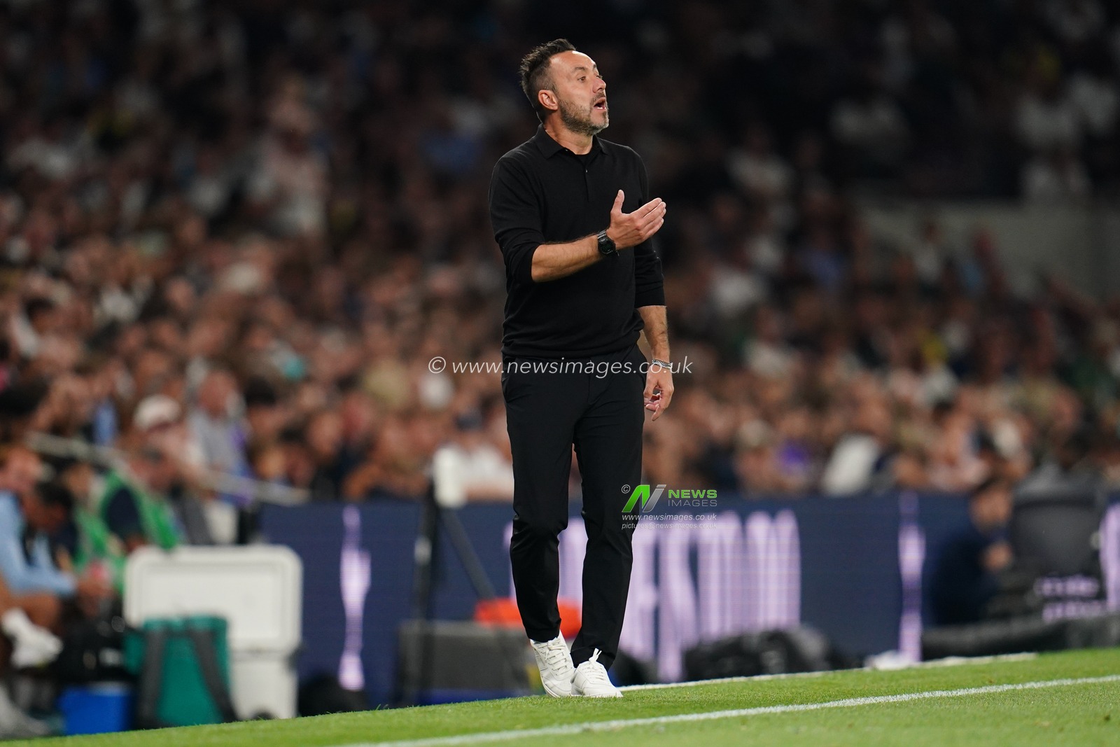 Carabao Cup round 2 Tottenham Hotspur v Charlton Athletic