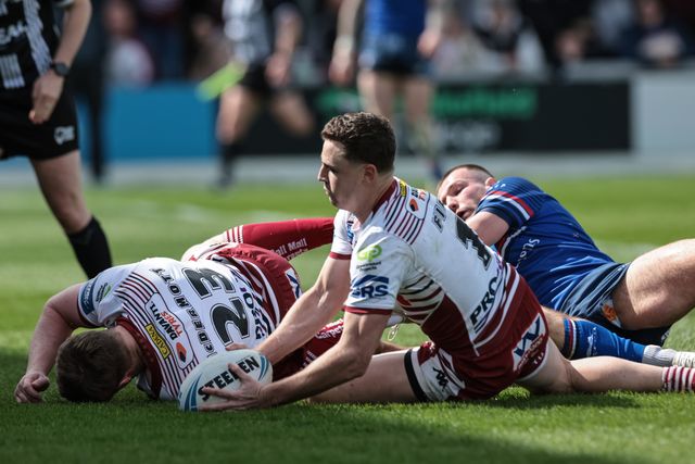 Jai Field of Wigan Warriors goes over for a try during the Betfred Challenge Cup Quarter Final match Wakefield Trinity vs Wigan Warriors at DIY Kitchens Stadium, Wakefield, United Kingdom on 12 April 2026

(Photo by Mark Cosgrove/News Images)