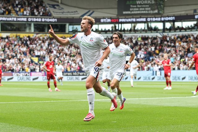 Callum Lang of Preston North End celebrates after scoring to make it 1-0 during the Sky Bet Championship match Bolton Wanderers vs Preston North End at Toughsheet Community Stadium, Bolton, United Kingdom on 15 August 2026

(Photo by Jorge Horsted/News Images)