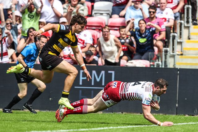 Jake Wardle of Wigan Warriors goes over for a try during the Betfred Super League round 15 match York Knights vs Wigan Warriors at LNER Community Stadium, York, United Kingdom on 20 June 2026

(Photo by Alfie Cosgrove/News Images)