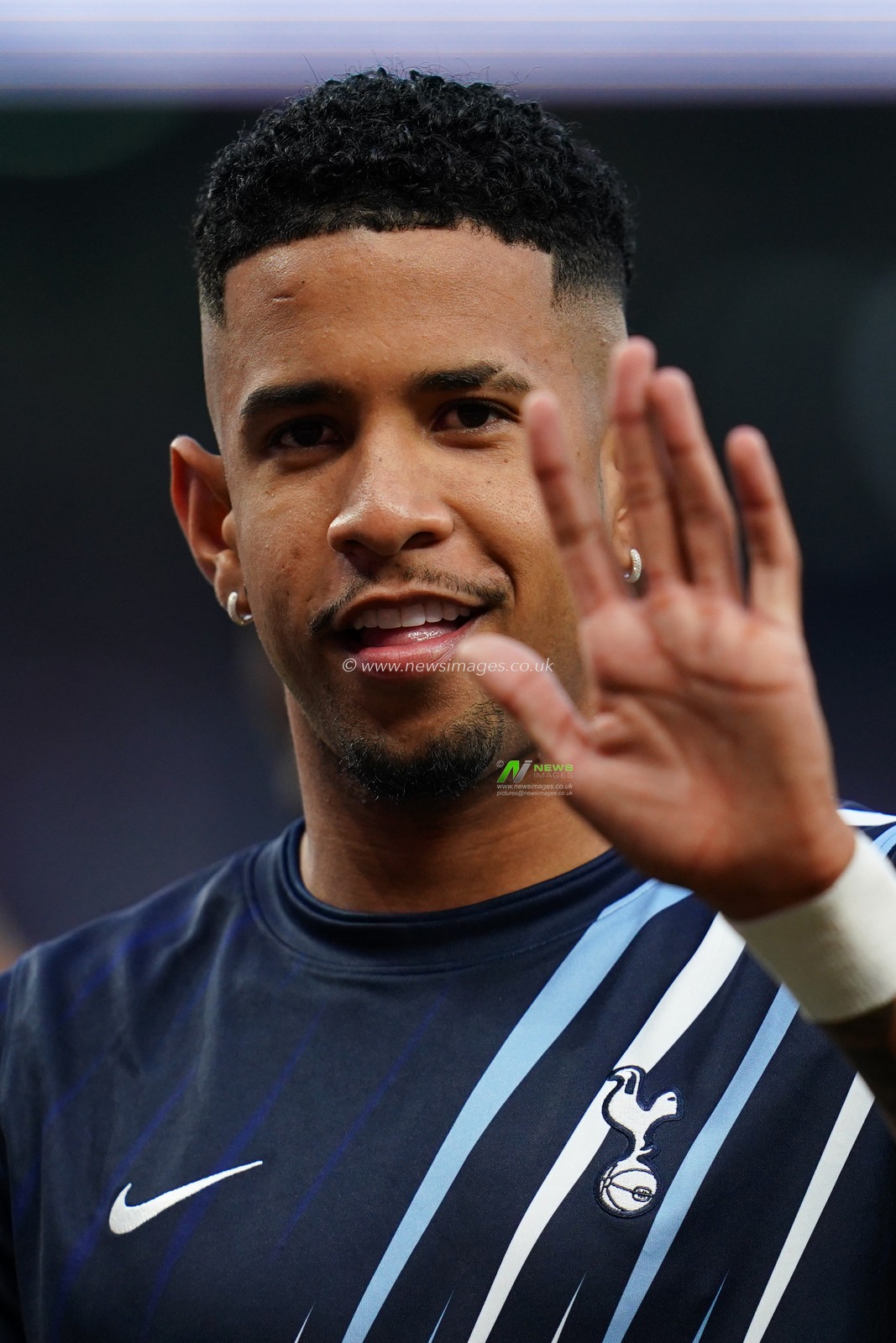 Savio of Tottenham Hotspur ahead of kick off during the Carabao Cup round 2 match Tottenham Hotspur vs Charlton Athletic at Tottenham Hotspur Stadium, London, United Kingdom on 26 August 2026

(Photo by Harvey Murphy/News Images)