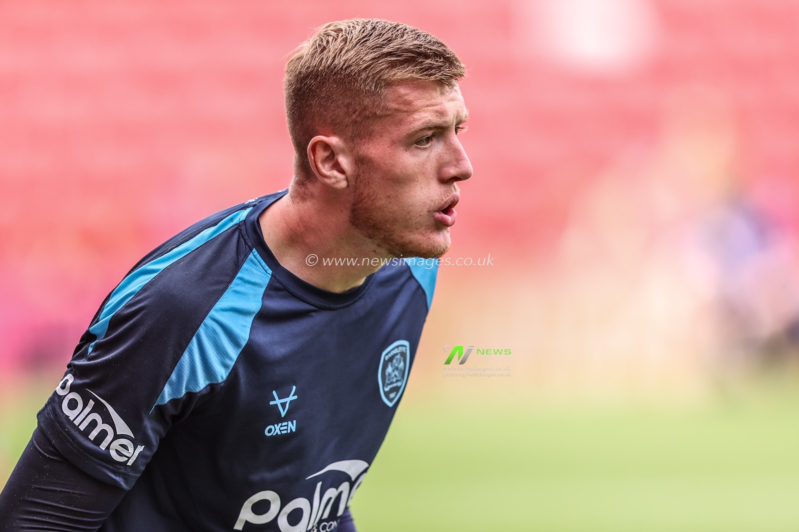 Barnsley goalkeeper Rogan Ravenhill in the pregame warmup session during the Sky Bet League One match Barnsley vs Bromley at Oakwell, Barnsley, United Kingdom on 15 August 2026

(Photo by Alfie Cosgrove/News Images)