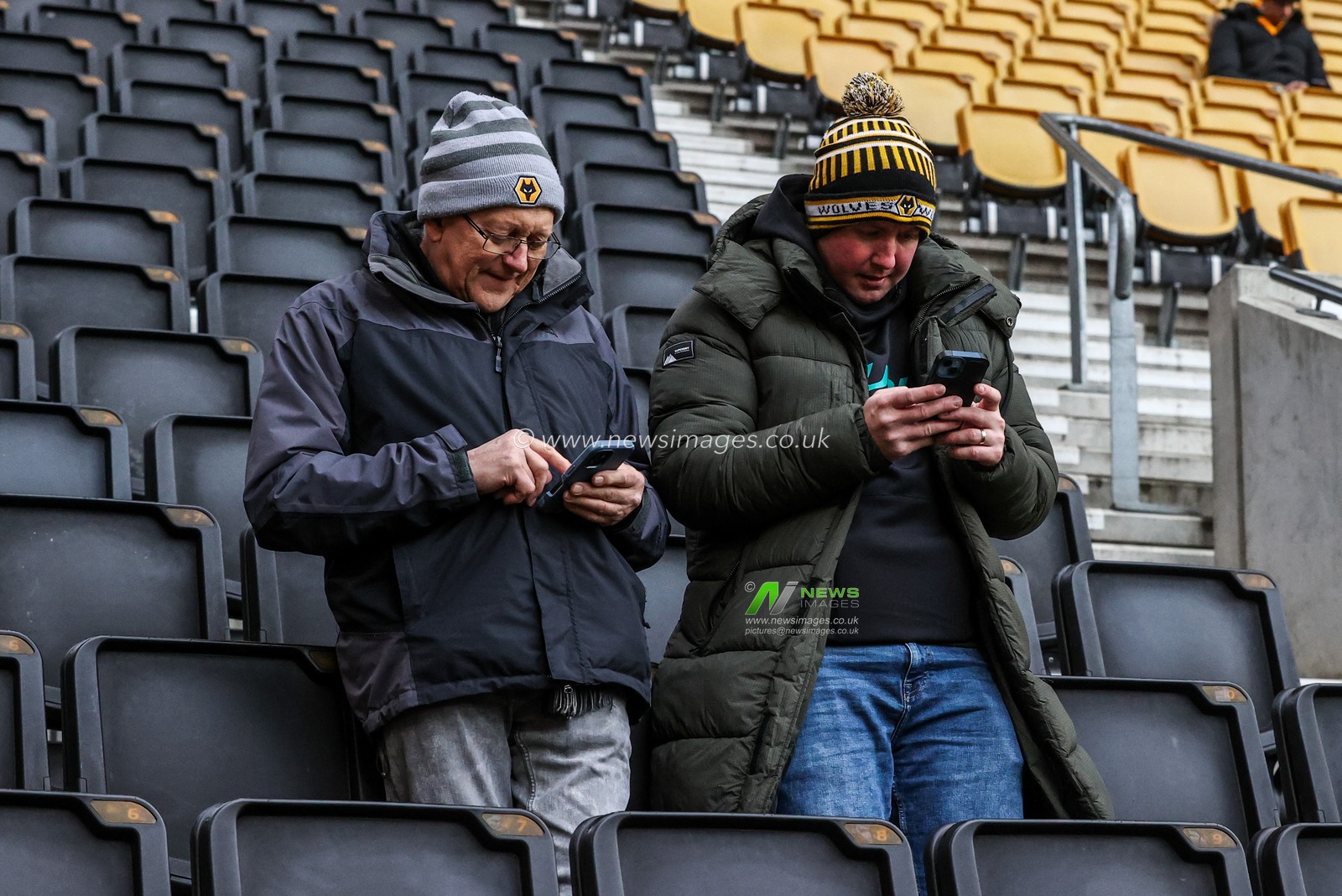 Wolves fans arrive during the Premier League match Wolverhampton Wanderers vs Bournemouth at Molineux, Wolverhampton, United Kingdom, 31st January 2026

(Photo by Alfie Cosgrove/News Images)