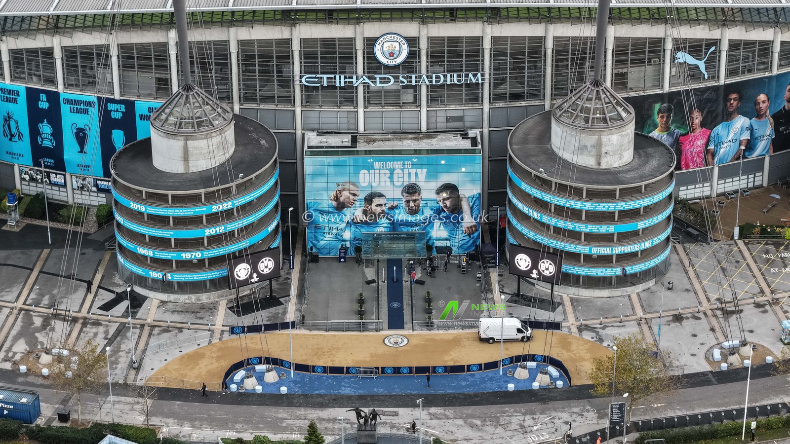 An aerial view of The City of Manchester Stadium during the UEFA Champions League Matchday 4 of 8 Manchester City vs Borussia Dortmund at the City of Manchester Stadium, Manchester, United Kingdom, 5th November 2025

(Photo by Mark Cosgrove/News Images)

*** GER AUT SUI OUT ***